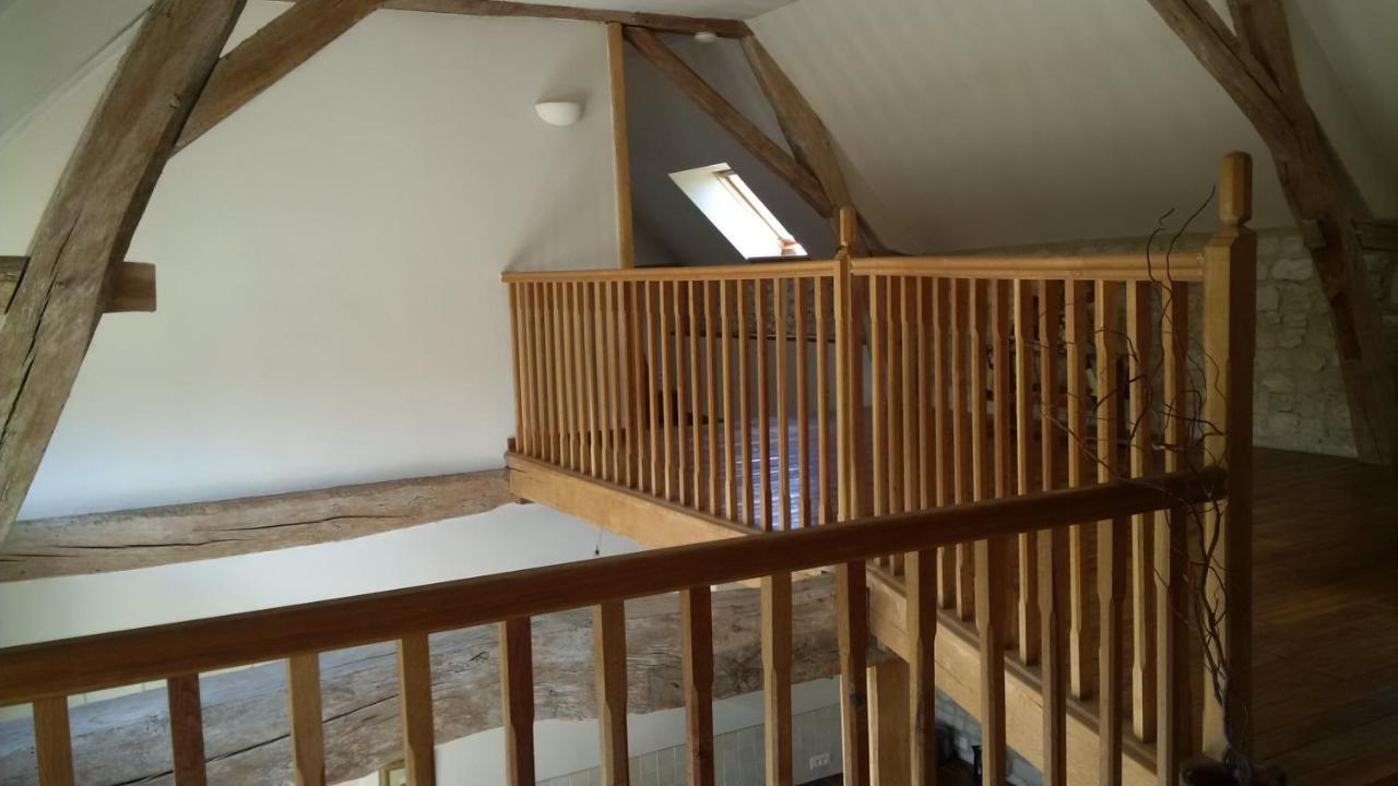 Gite Et Chambres D'Hotes Le Chene Billault Pouant Exterior foto