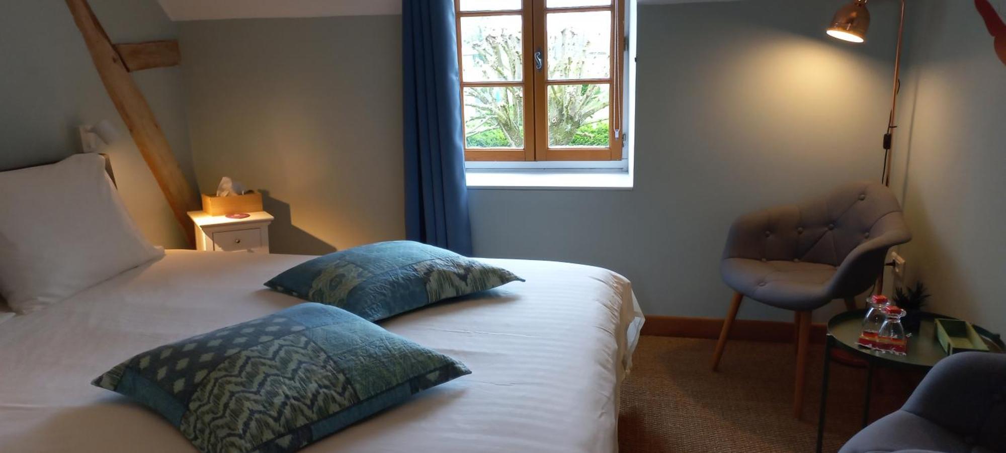 Gite Et Chambres D'Hotes Le Chene Billault Pouant Exterior foto